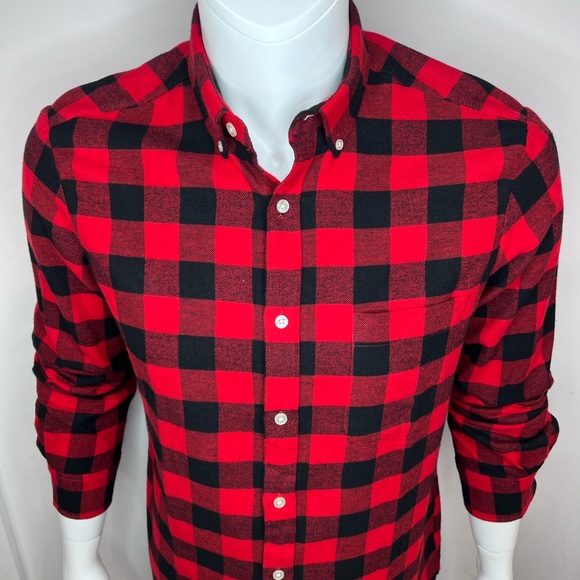 CLUB ROOM SIZE MEDIUM MENS RED & BLACK PLAID CHECKERED LONG SLEEVES SHIRT - Picture 1 of 16